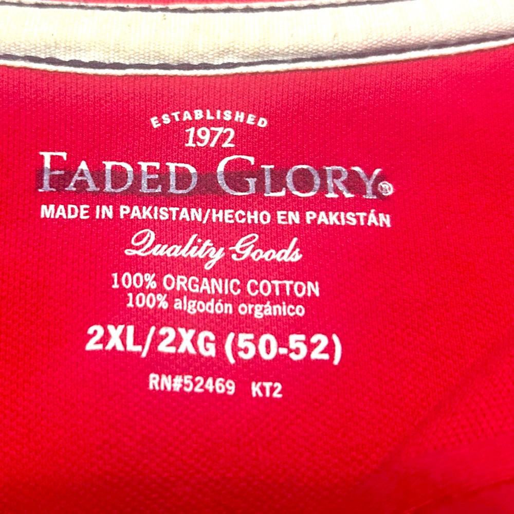 Faded Glory 100 0/0 Organic Cotton tee